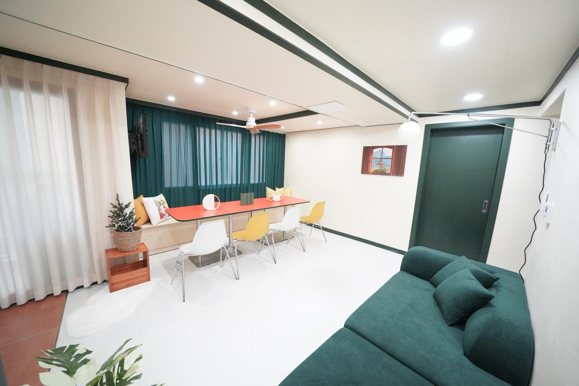 Appartement Romantic Rooftop House à Séoul Extérieur photo