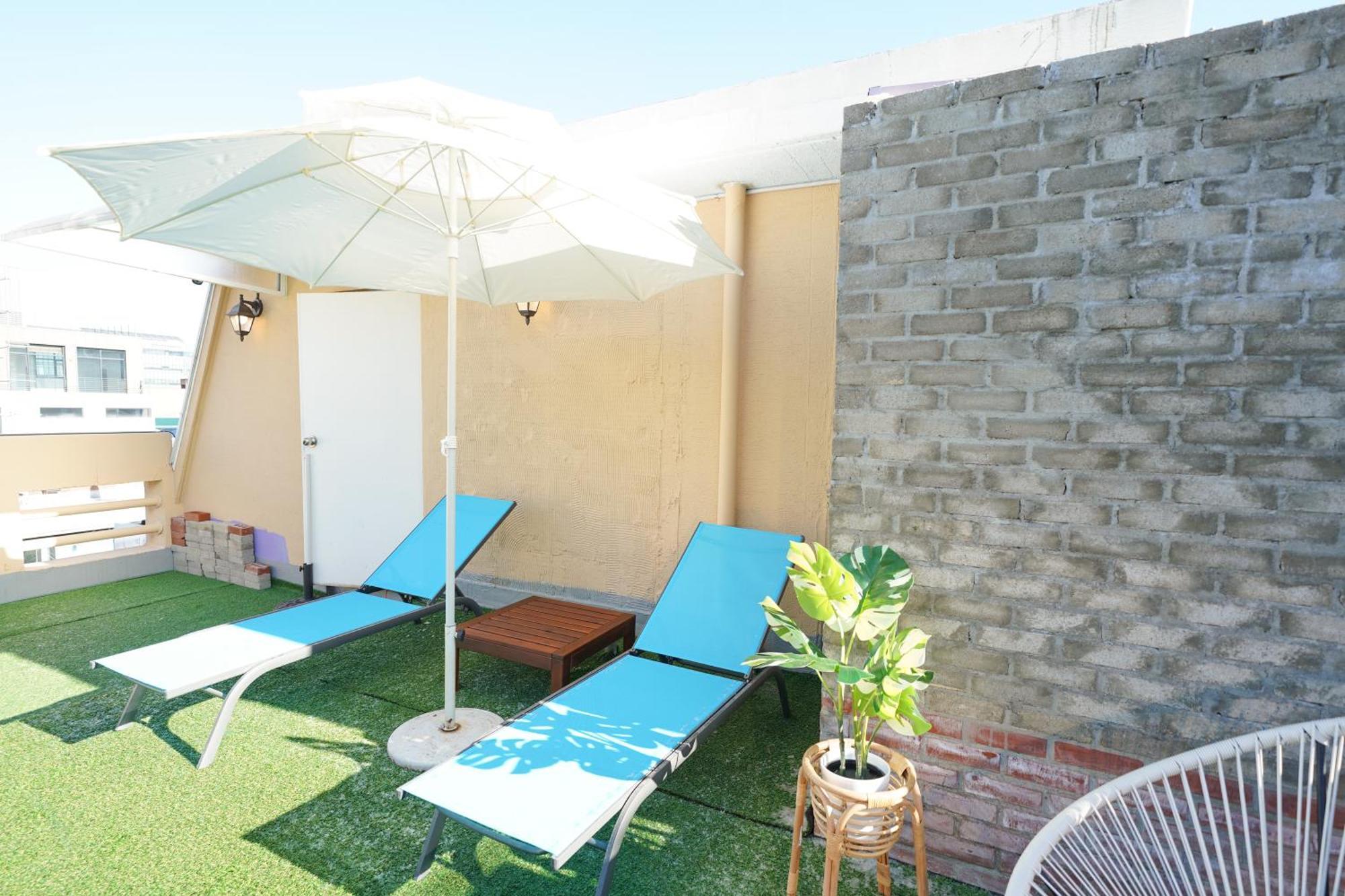 Appartement Romantic Rooftop House à Séoul Extérieur photo