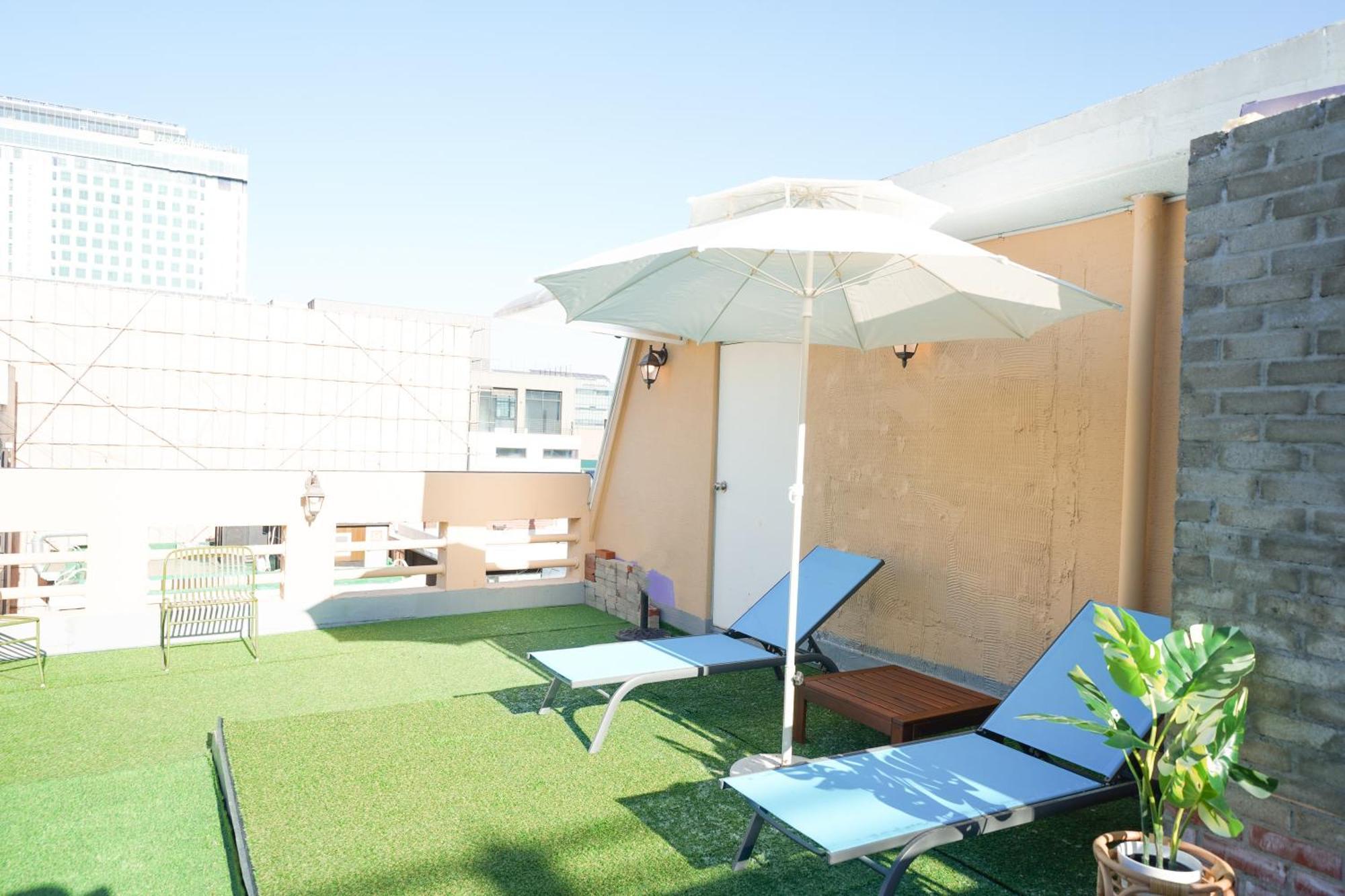 Appartement Romantic Rooftop House à Séoul Extérieur photo
